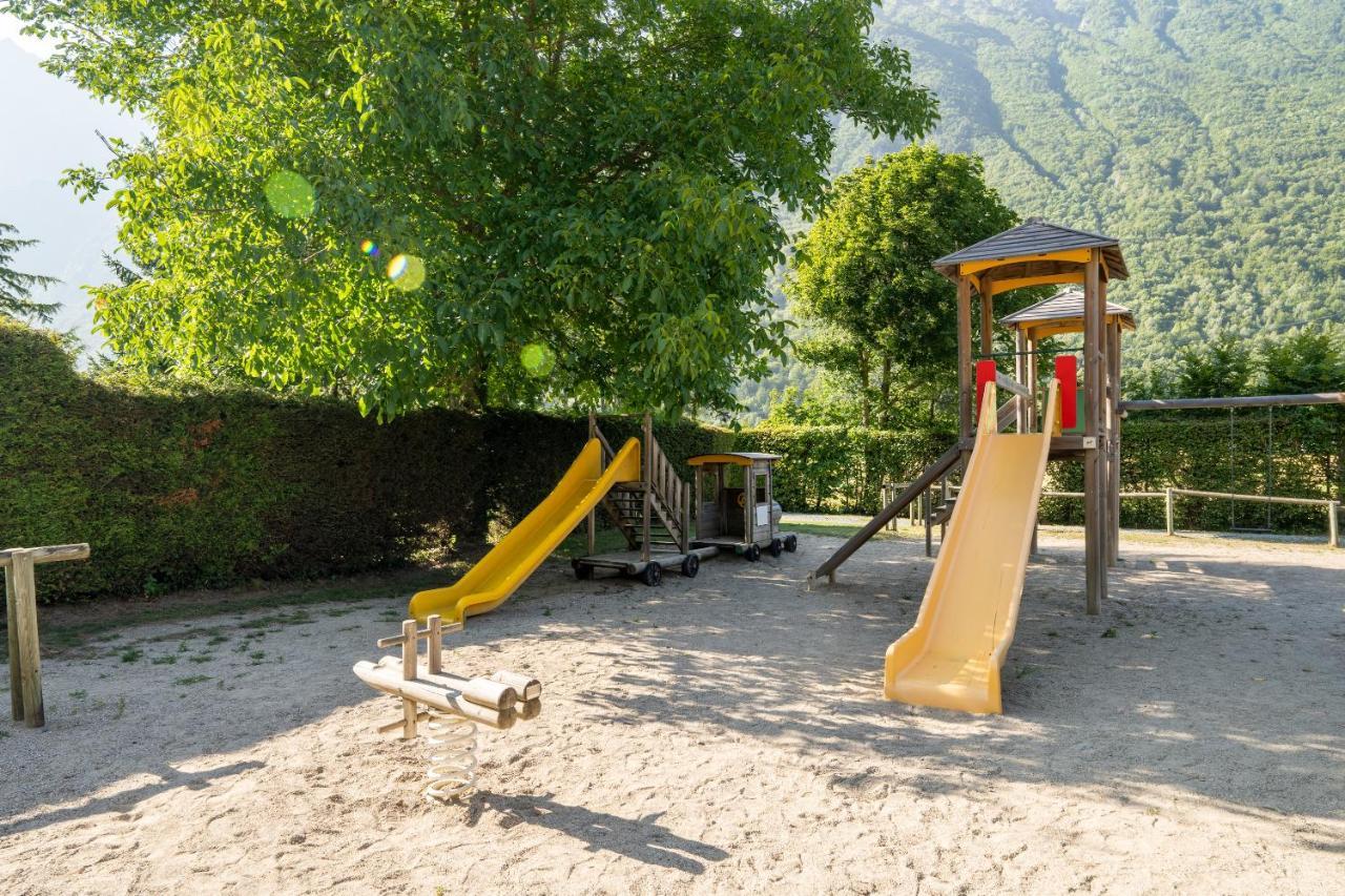 מלון Grandes Sables Camping Le Rochetaillee מראה חיצוני תמונה